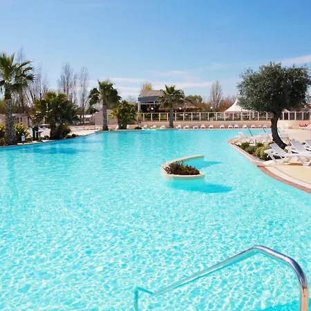 Mobil-home Vi 58 A - La Carabasse - Siblu Avec Piscine * Vias