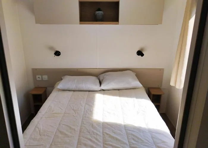Hébergement de vacances Mobil-home Vi 58 A - La Carabasse - Siblu Avec Piscine Payante Vias